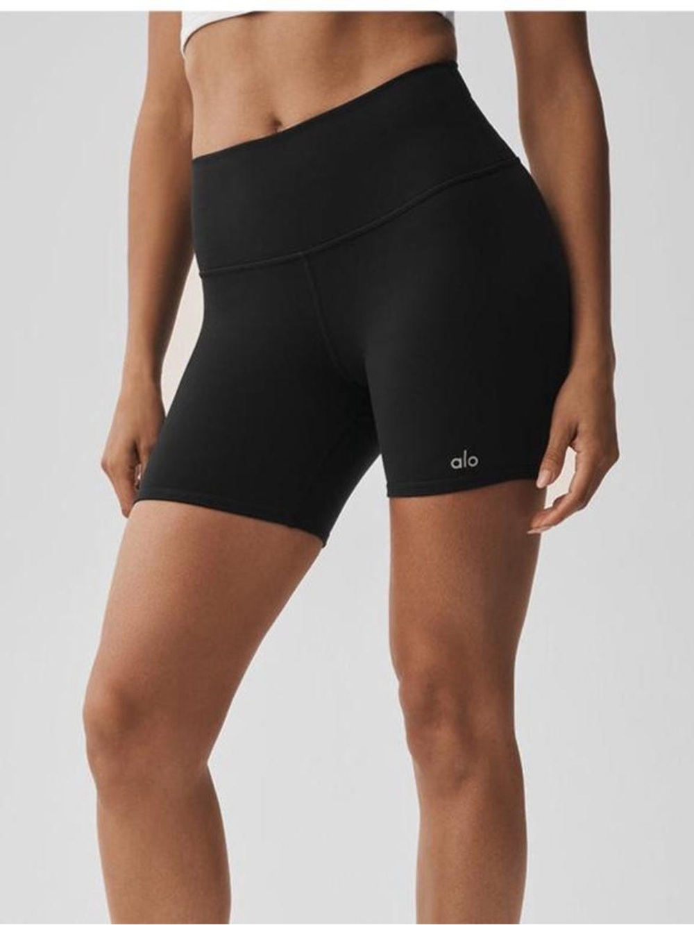 ALO Yoga Black Airbrush High-Rise 5” Biker Shorts — Size M - Picture 2 of 7